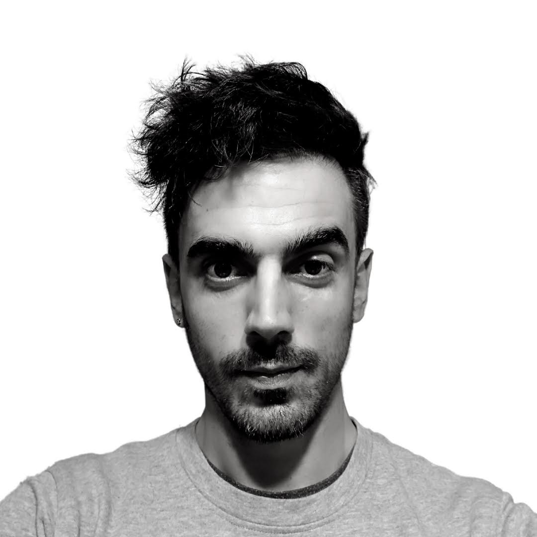Lisandro Bravo — Maestro de Reiki y Tarotista en Barcelona
